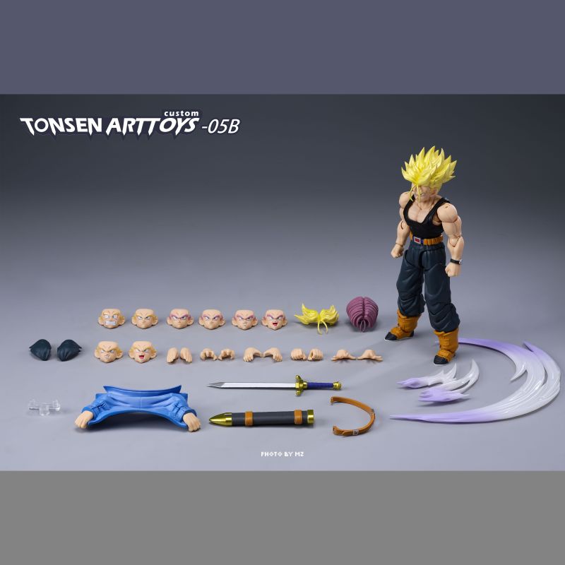 Tonsen Arttoys – WARPED VENGEANCE (Future Trunks) Version B (05B)