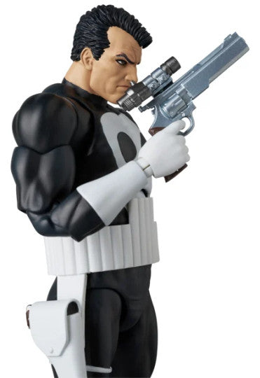 MAFEX No.136 – The Punisher (Comic Ver.) – Marvel Comics